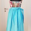 poppiges Dirndl im "STYLE" Design (Modemagazine), Dirndl mit Zippverschluß, weißer Bluse und blitzblauer Schürze