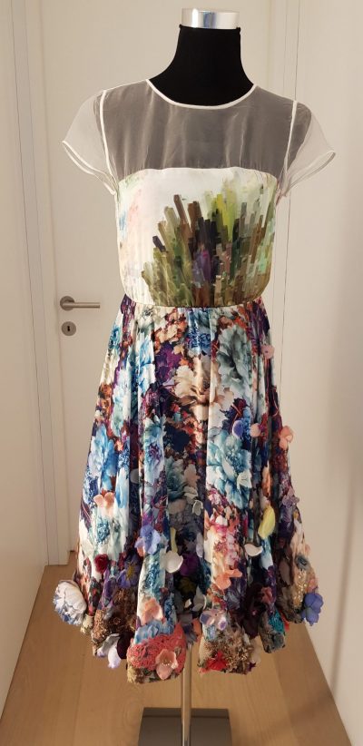 Cocktailkleid, Blumen, blau, weiß, Ninali