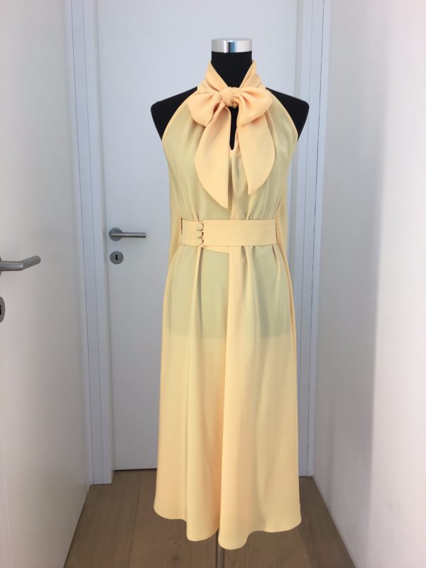 Edles Busines/Cocktailkleid in gelber Seide mit Gürtel, knielang, ärmellos