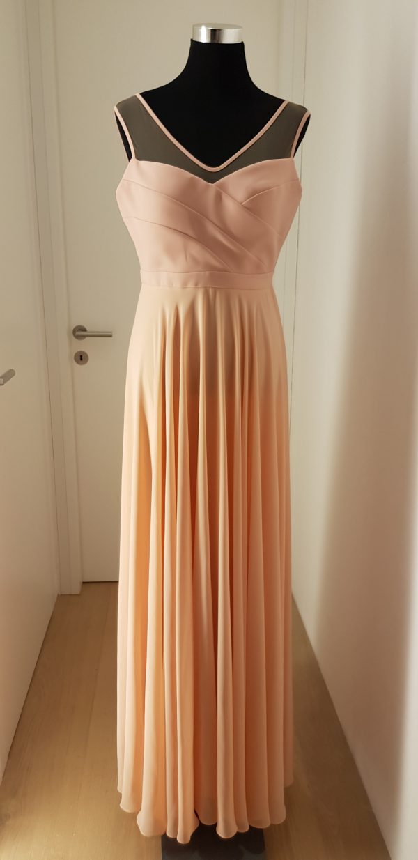 Edles lachsrosa Abendkleid mit Netzteil am Ausschnitt mit V-Ausschnitt